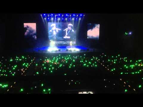 130808 B.A.P Live On Earth Singapore -  I Believe I Can Fly (Daehyun & Youngjae)