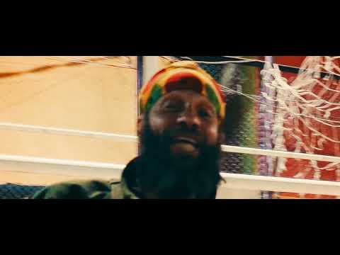 EL PESA 9 X FIDEL NADAL X FILI WEY - Fiesta en el Barrio (CORONADOS RECORDS)