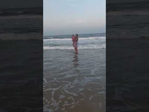 Rithika play in sea #tamilsong #arrahman #music #bgm #dance #annirudh #cute #cutebaby