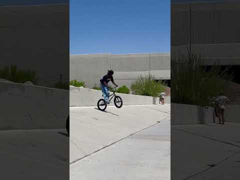 Casey Starling Switch Feeble Truck in Vegas! #kinkbmx #bmx