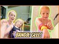 WE MOGEN NIET IN ONS HUIS & BANDJE GEEL BIJ ZWEMLES | Bellinga Vlog #2967