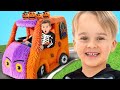 Kid plays Halloween Trick or Treat Kid plays Halloween Trick or Treat