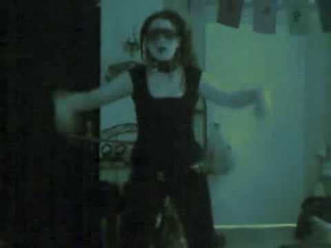 Industrial Dancing to FADERHEAD-AQUIRE THE FIRE