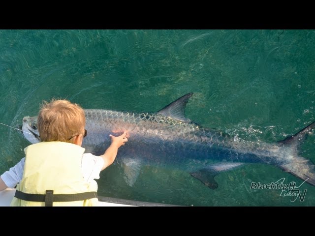 6 Year Old Catches Huge Fish!