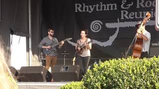 P1070652 Sierra Hull at 2018 Bristol RRR--The In-Between