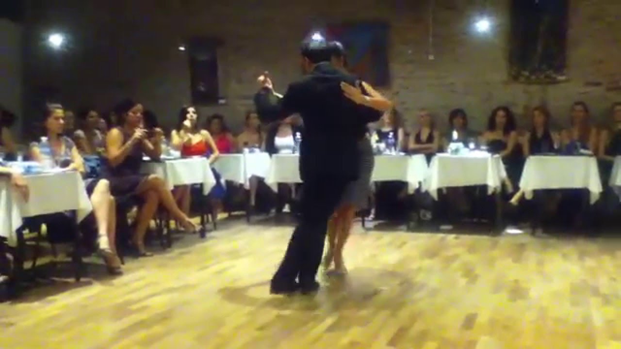 Bailaron Daiana Guspero & Miguel Zotto, en la milonga Los Cachirulos. Part.1 - 09/01/16