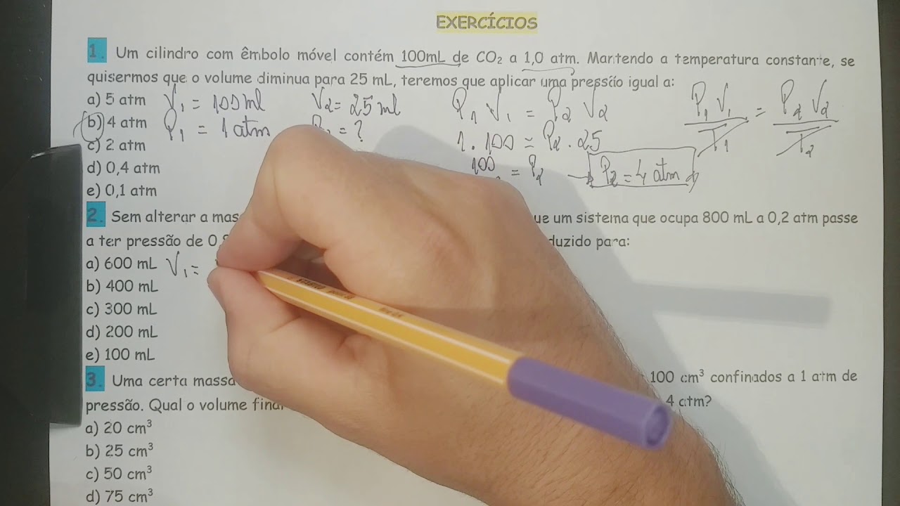 Questões de Química Transformação Isotérmica : Lei de Boyle-Mariotte