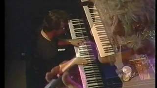 TAMMY WYNETTE IN CONCERT PART 1