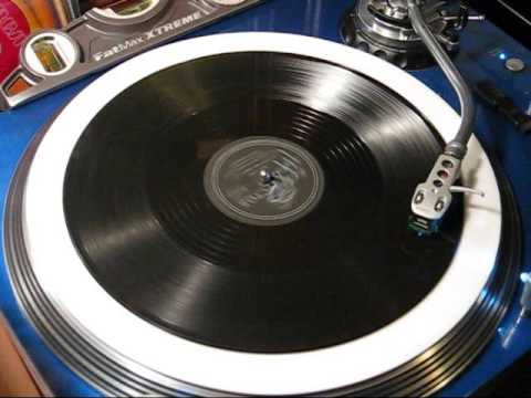 Spike Jones and His Country Cousins - "Hot Lips" 1953