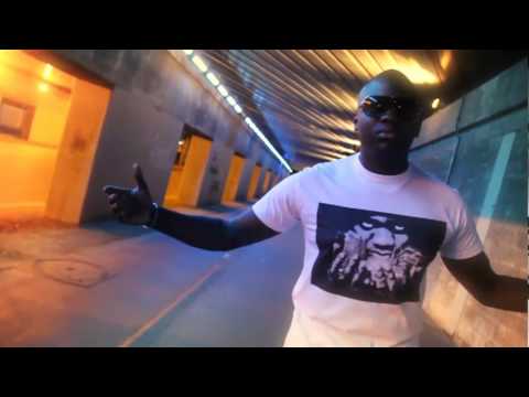 SIX COUPS MC - un pied dans la lumiere