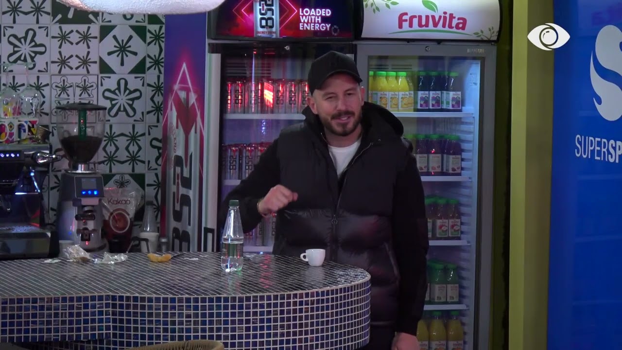 “Po s’i nuk nxore Rozën mor burr”/ Banorët ngacmojnë Romeon për sfidën e kazermës