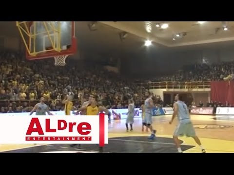 Atmosfera fantastike ne ndeshjen Peja vs S.Prishtina  87 - 86