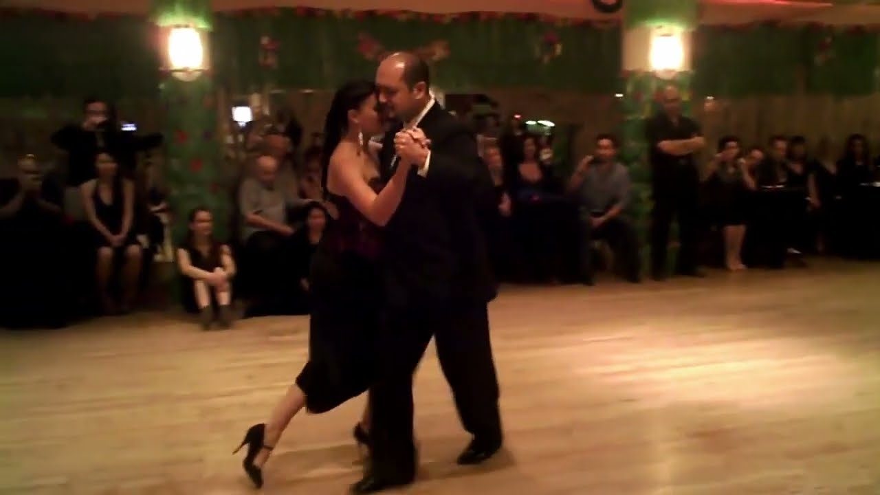Argentine Tango: Diego Benavidez & Natasha Agudelo - Esta Noche De Luna