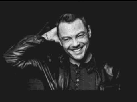 Laura Pausini - Astro del ciel (Video Auguri di Buon Natale)