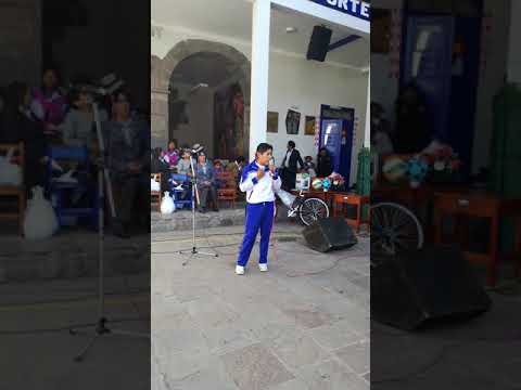 PEDRITO CANTANDO EN MI COLEGIO REAL "SAN FRANCISCO DE BORJA"