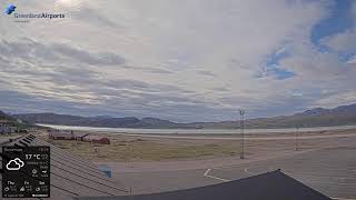 ナルサルスアーク空港