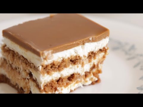 Lotus three layer cake 🎂 😍 | food love | Moomal Usman