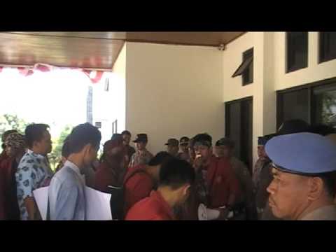 DEMO MAHASISWA STHG TASIK G38 2012-2017