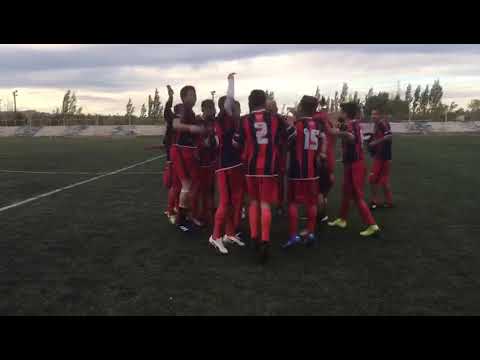 Estrella del Sur festejo la goleada ante Estrella Norte