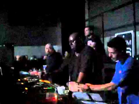 Tony Humphries @room 26  27-11-2010 pt1
