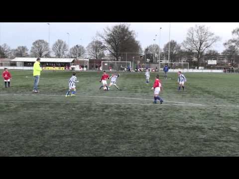 RKVV Roosendaal F6 vs Steenbergen F3 (4-0)