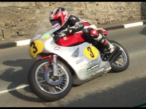 Isle of Man TT/Classic TT - Top 12 beautiful-sounding race clips