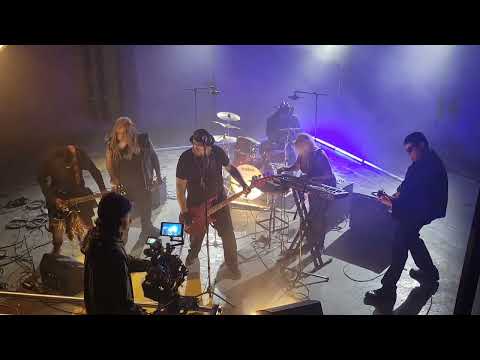 Out Of Control - Heavenly Trip To Hell (htth)