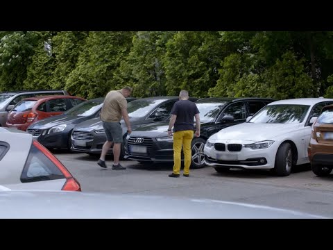 Paweł bought an Audi ready for sale! #Car_Wars