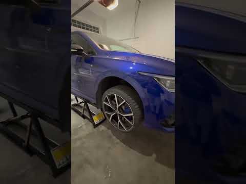 2024 Golf R is getting H&R Swaybars and Lowering Springs #vw #mk8 #golfr