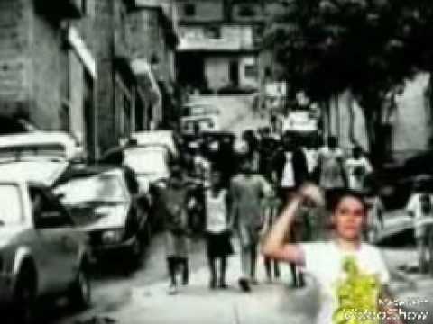 Castelo de madeira up cooee