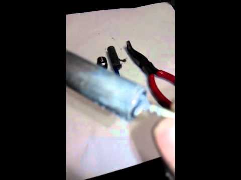 How to repair a Mag lite with corroded batteries