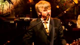 Crowded House - Weather With You (live in San Francisco and Apple Valley, 2010)