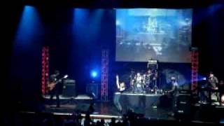 Rachelle Ann Go &amp; Arnel Pineda LIVE - Crying / The Search is Over