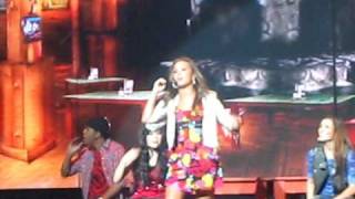 Can&#39;t back down - Demi Lovato and Cast of Camp Rock 2