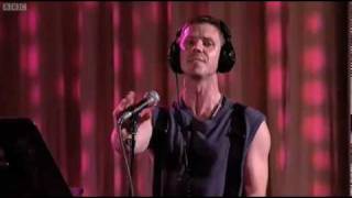 Fire With Fire  ( Radio One Live Lounge 22 June 2010) - Scissor Sisters