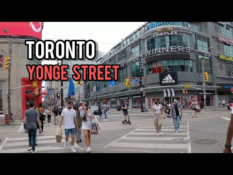 Downtown Toronto Yonge street July 2021