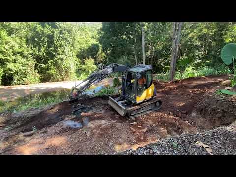 Mecalac in Action with DiggaJob.com 15