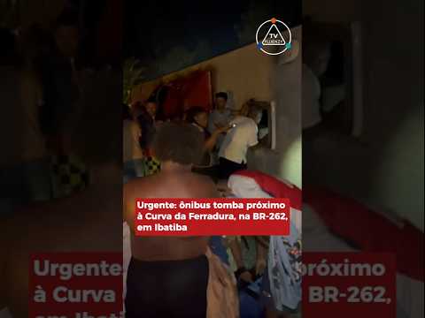 Urgente: ônibus tomba na BR-262, em Ibatiba. Resgate no local, e possível vítimas fatais e feridos.