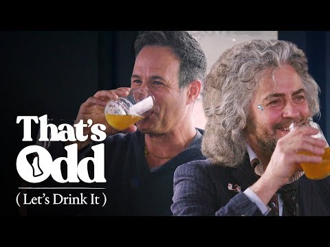フレーミング・リップスのフロントマン、ウェイン・コインがコラボビールを試飲してみた。 (Flaming Lips Frontman Wayne Coyne Tries Collaboration Beers | That's Odd, Let's Drink It)
