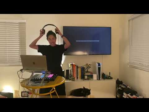 Live on Air with Yiiee - 12/04/2023