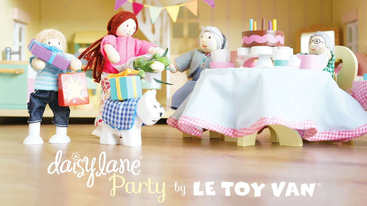 Dom Le Toy Van Sophia