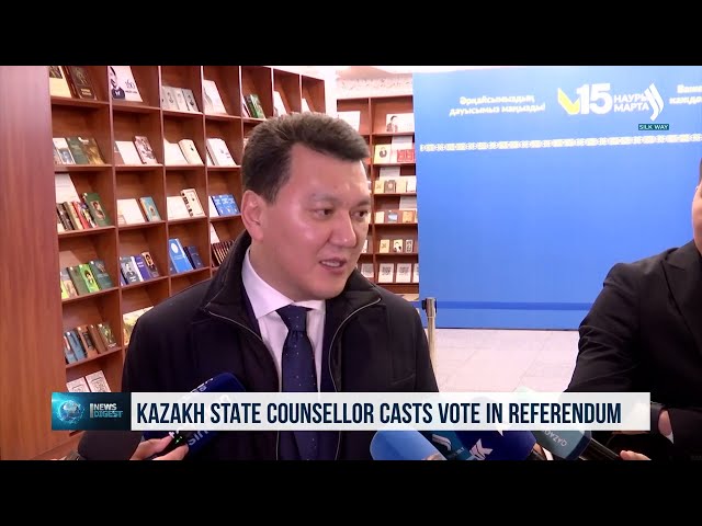 Қозоғистон Давлат маслаҳатчиси референдумда овоз берди