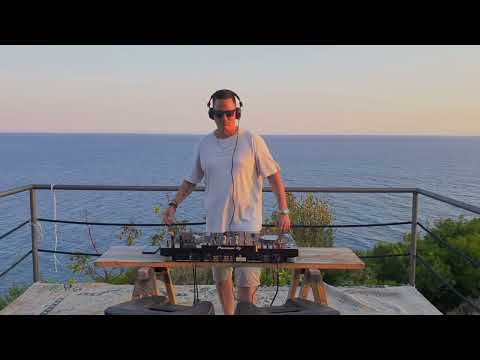 🔥 Frankie Corsano Live @ Malià Pisciotta | Afro House & Tech House Mix 2025 🔥