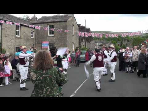 Orange in Bloom - Leeds Morris Men