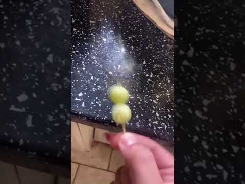 INSANE Frozen GRAPE Lifehack! #Shorts