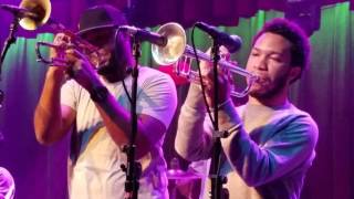 Rebirth Brass Band 1/19/17 I'm Walkin'