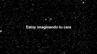 Petit Biscuit &amp; Møme - Gravitation Ft Isaac Delusion (Español)