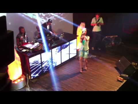 "Белая Ночь"(Kathy Soul) Др Оли Кистановой в клубе "Воздух"