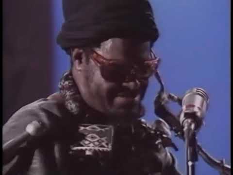 Rahsaan Roland Kirk sharing coke with his audience
