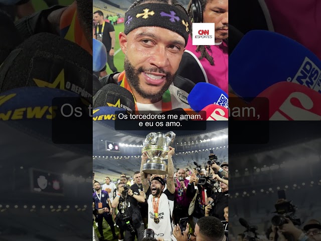 "As pessoas precisam acordar": Memphis desabafa após título da Copa do Brasil | CNN ESPORTES
